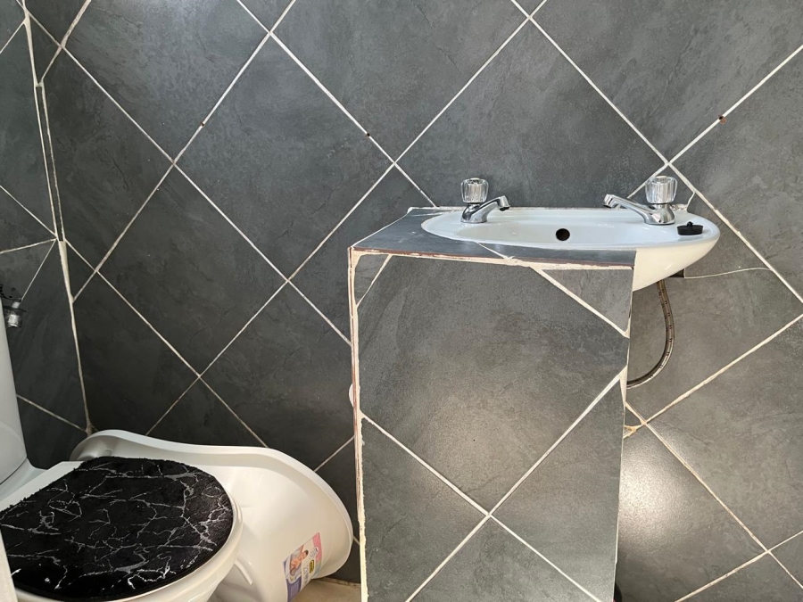  Bedroom Property for Sale in Parow Western Cape